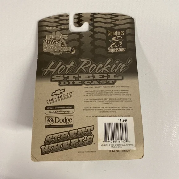 OZZY OZBOURNE Hot Rockin’ Steel Die Cast Street Series Original Packaging! - Picture 7 of 7